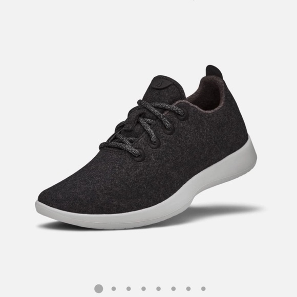 allbirds Shoes - Allbirds Wool Runner Sneakers Size9